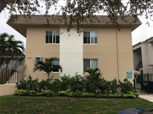 0-960 Biarritz Dr, Miami Beach, FL, 33141-5665 | Card Image