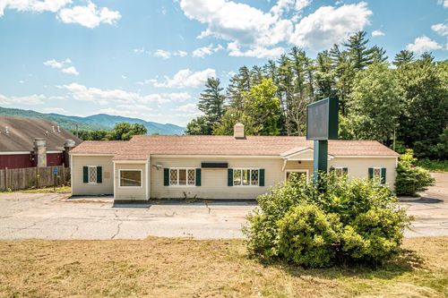 769 Nh Route 16, Glen, NH, 03838-6206 | Card Image