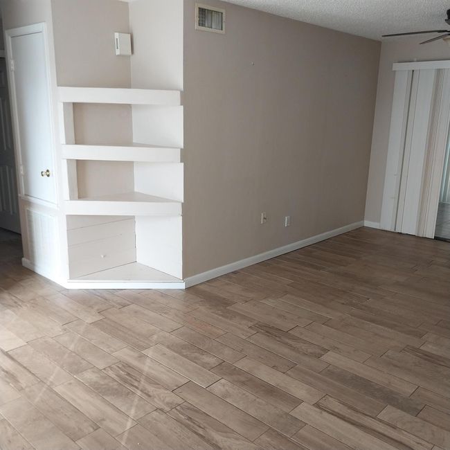 2482 Se Floresta Dr, House other with 2 bedrooms, 1 bathrooms and null parking in Port St. Lucie FL | Image 7