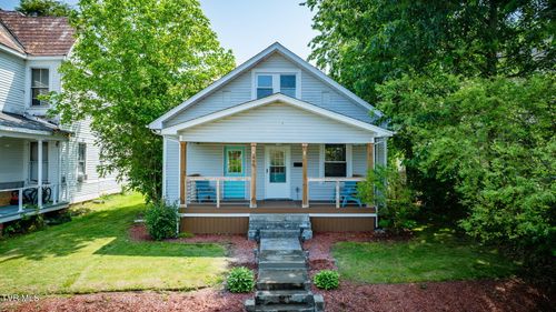 905 Kentucky Ave, Bristol, TN, 37620-3810 | Card Image