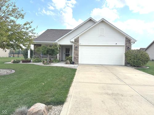 4339 Parkway Ct, New Palestine, IN, 46163-8530 | Card Image
