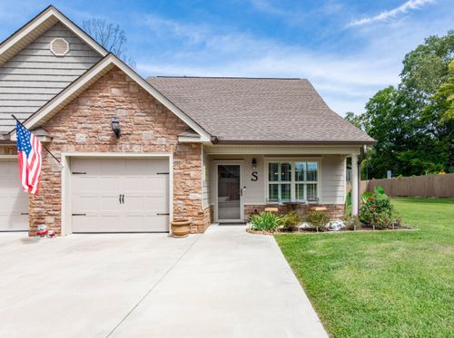 85 Daybreak Dr, Rossville, GA, 30741-1672 | Card Image