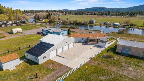 32315 Modoc Point Rd, Chiloquin, OR, 97624-9727 | Card Image