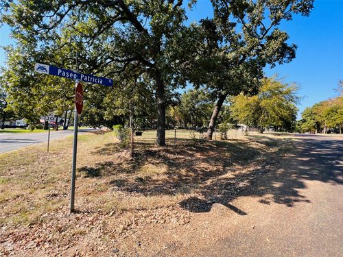 123 Paseo Patricia St, Gun Barrel City, TX, 75156-4320 | Card Image