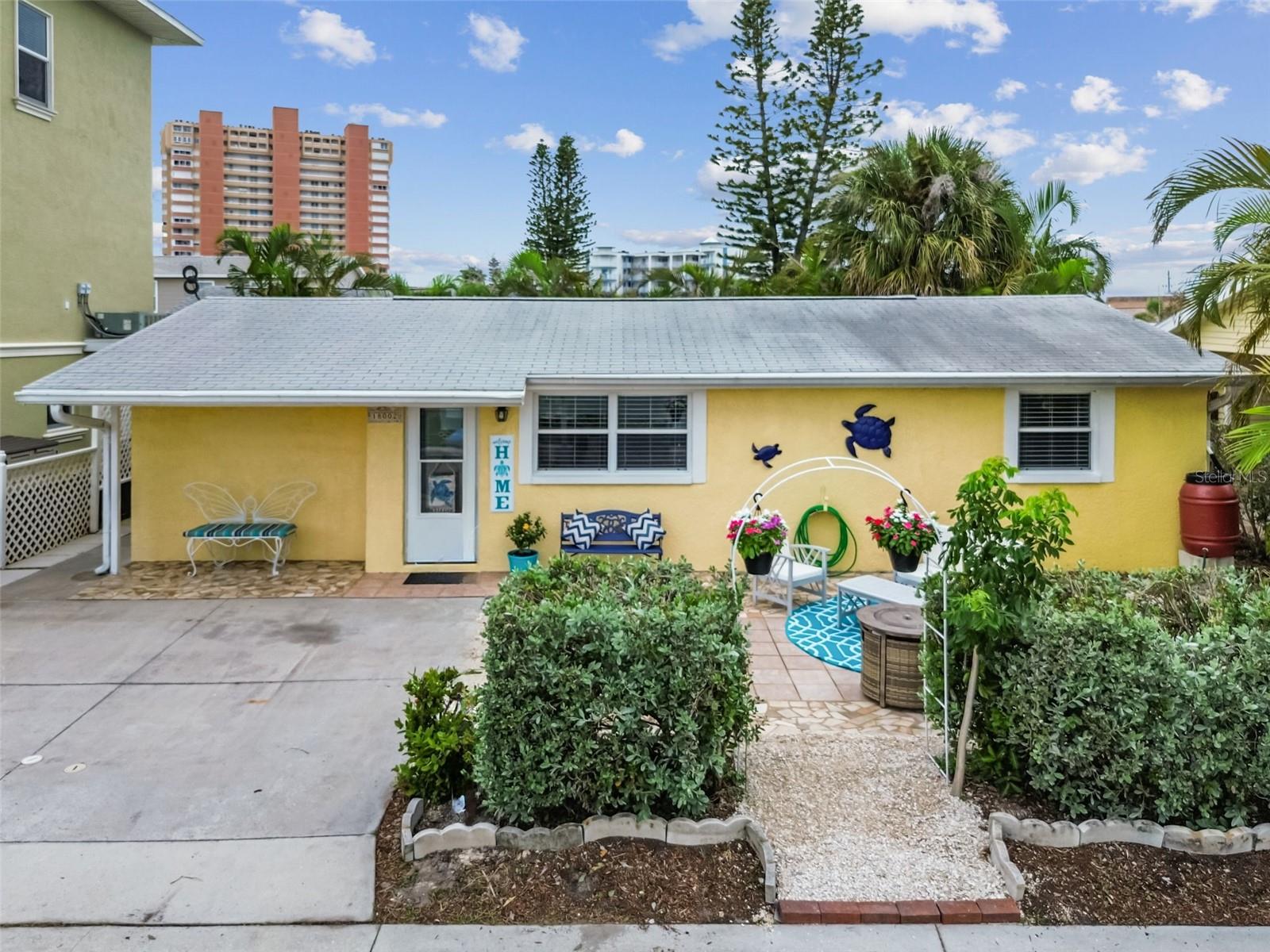 3rd St, Redington Shores, FL 33708