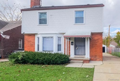 10725 Mckinney St, Detroit, MI, 48224-1824 | Card Image