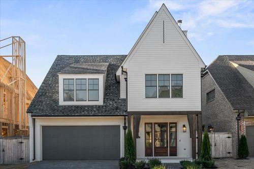 5037 Henry Heights Dr, Memphis, TN, 38117 | Card Image