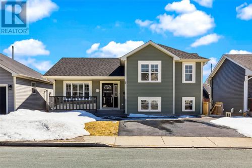 40 Julieann Pl, St. John's, NL, A1A5Z5 | Card Image