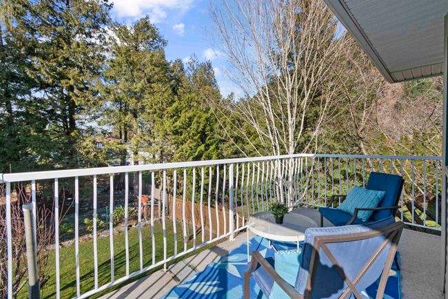 521 Driftwood Avenue, House other with 5 bedrooms, 3 bathrooms and 6 parking in Harrison Hot Springs BC | Image 30