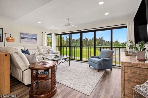 222-5950 Trailwinds Dr, FORT MYERS, FL, 33907-8393 | Card Image