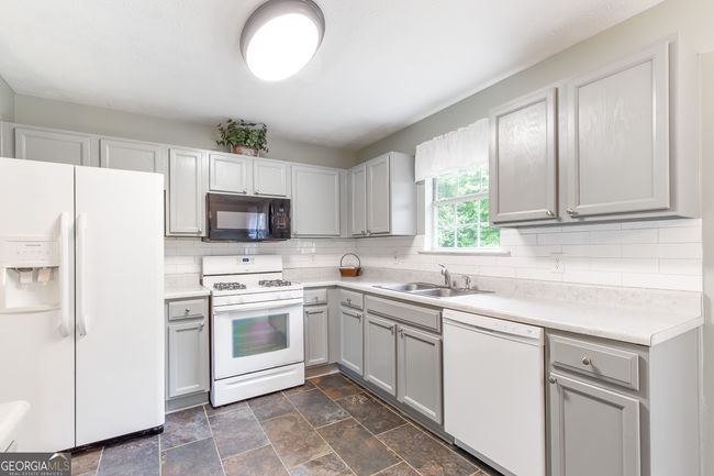 7108 Hummingbird Ln, House other with 5 bedrooms, 2 bathrooms and null parking in Winston GA | Image 10