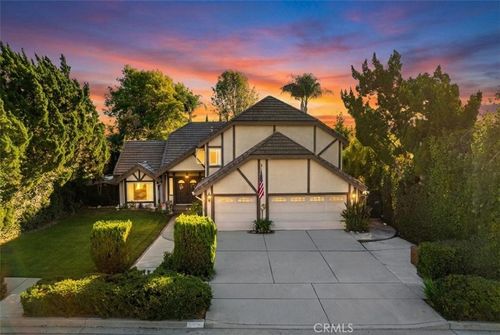 176 E Blue Mountain Way, Claremont, CA, 91711-2824 | Card Image