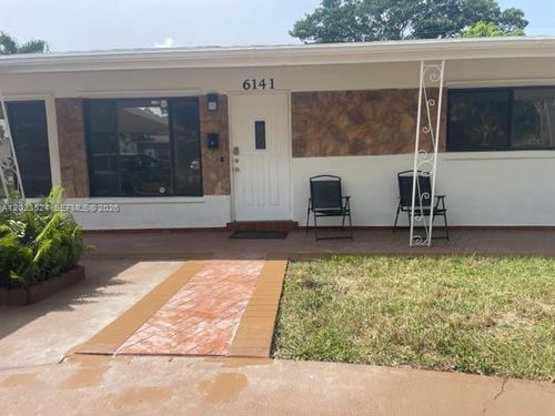 6141 Wiley St, Hollywood, FL, 33023-1844 | Card Image