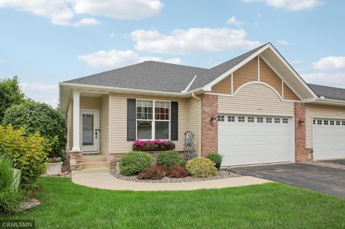 7760 Madelyn Creek Dr, Victoria, MN, 55386-4554 | Card Image
