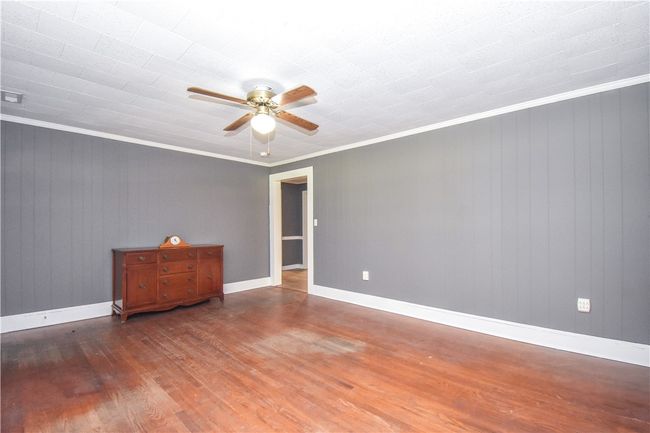 2087 Trussell Rd, Home with 3 bedrooms, 2 bathrooms and null parking in Alexander City AL | Image 8