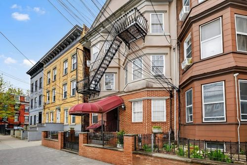 apt-2b-15 Jefferson Ave, Jersey City, NJ, 07306-1023 | Card Image