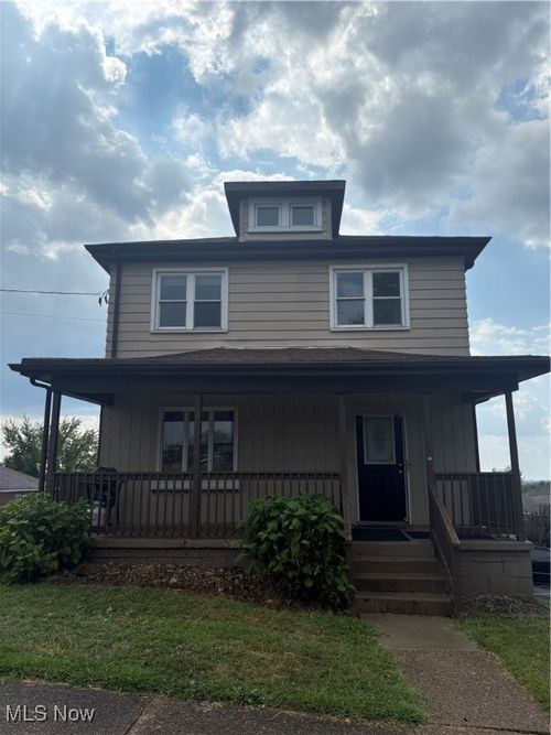 117 N 13th St, Weirton, WV, 26062-2522 | Card Image