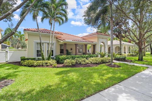 3419 Greenway Dr, Jupiter, FL, 33458-8720 | Card Image