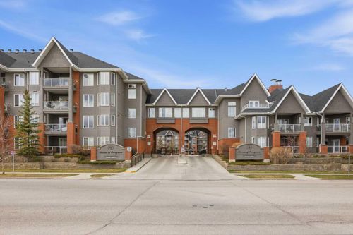 105-15 Everstone Dr Sw, Calgary, AB, T2Y5B5 | Card Image