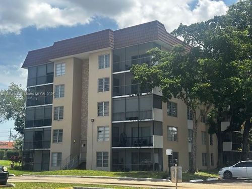 apt-401-4160 Inverrary Dr, Lauderhill, FL, 33319-4546 | Card Image