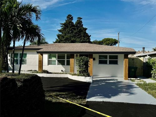 4841 Ne 5th Ter, Fort Lauderdale, FL, 33334-2326 | Card Image
