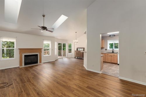11131 Coventry Ct, Taylor, MI, 48180-7546 | Card Image