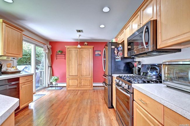 Kitchen | Image 9