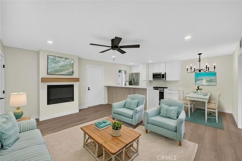 c-2807 S Fairview St, Santa Ana, CA, 92704-5917 | Card Image
