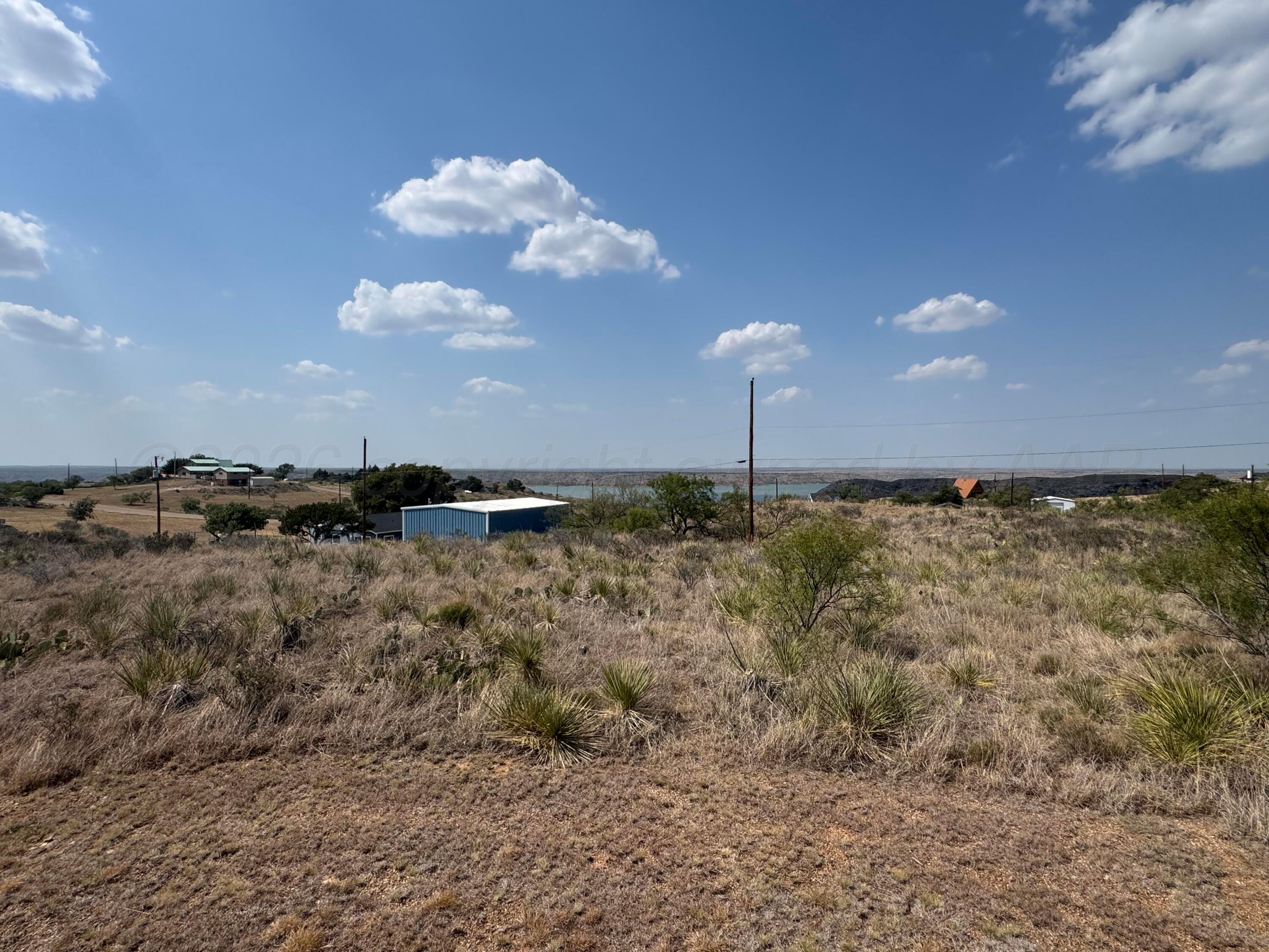 Land in Fritch 2