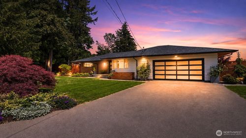 22010 34th Ave S, SeaTac, WA, 98198-6782 | Card Image
