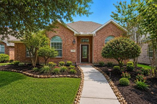 18 Avenswood Pl, The Woodlands, TX, 77382-1798 | Card Image