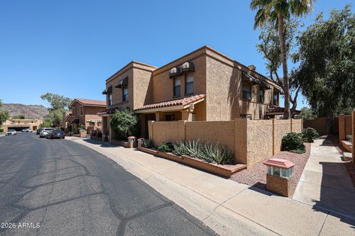 1-801 E North Ln, Phoenix, AZ, 85020-8500 | Card Image
