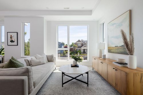 213-715 W 49th Ave, Vancouver, BC, V5Z0L1 | Card Image