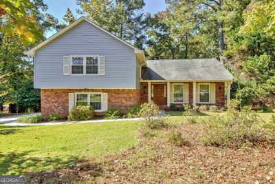 201 Lanyard Loop, House other with 3 bedrooms, 2 bathrooms and null parking in Peachtree City GA | Image 1