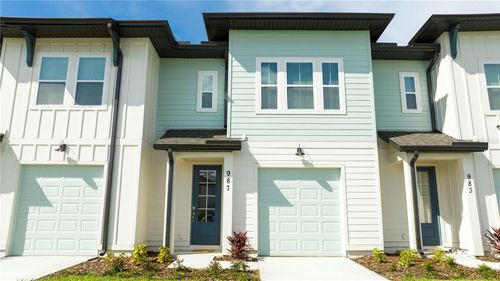 987 Conch Rd, DAVENPORT, FL, 33896-5126 | Card Image