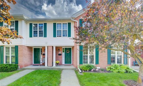 {{alt}} | Card Image