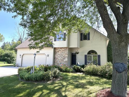 5200 Silver Fox Run, Sheboygan, WI, 53083-1770 | Card Image