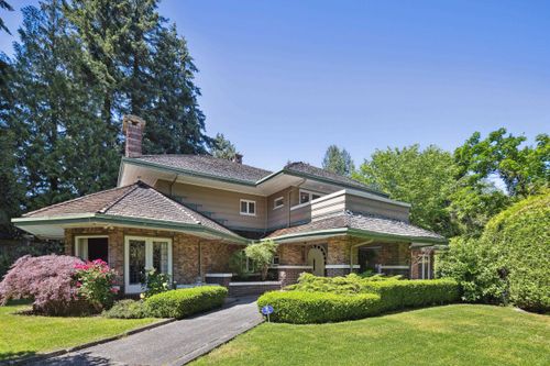 4051 Marguerite St, Vancouver, BC, V6J4E8 | Card Image