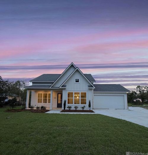 12451 Arceneaux Ln, Geismar, LA, 70734-3138 | Card Image