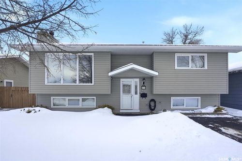 434 Langevin Cres, Saskatoon, SK, S7L5R6 | Card Image