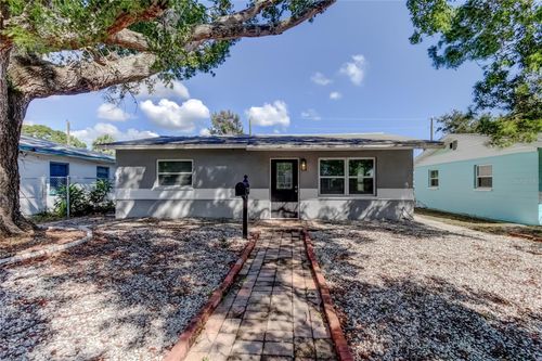439 34th Ave N, ST PETERSBURG, FL, 33704-1317 | Card Image