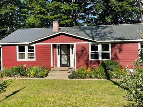 67 Mansion Hill Dr, Lincoln, NH, 03251-4227 | Card Image