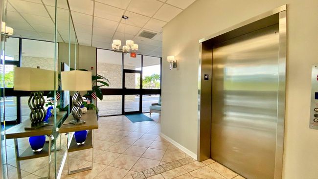 APT-504 - 5059 N Highway A1a, Condo with 2 bedrooms, 2 bathrooms and null parking in Hutchinson Island FL | Image 32