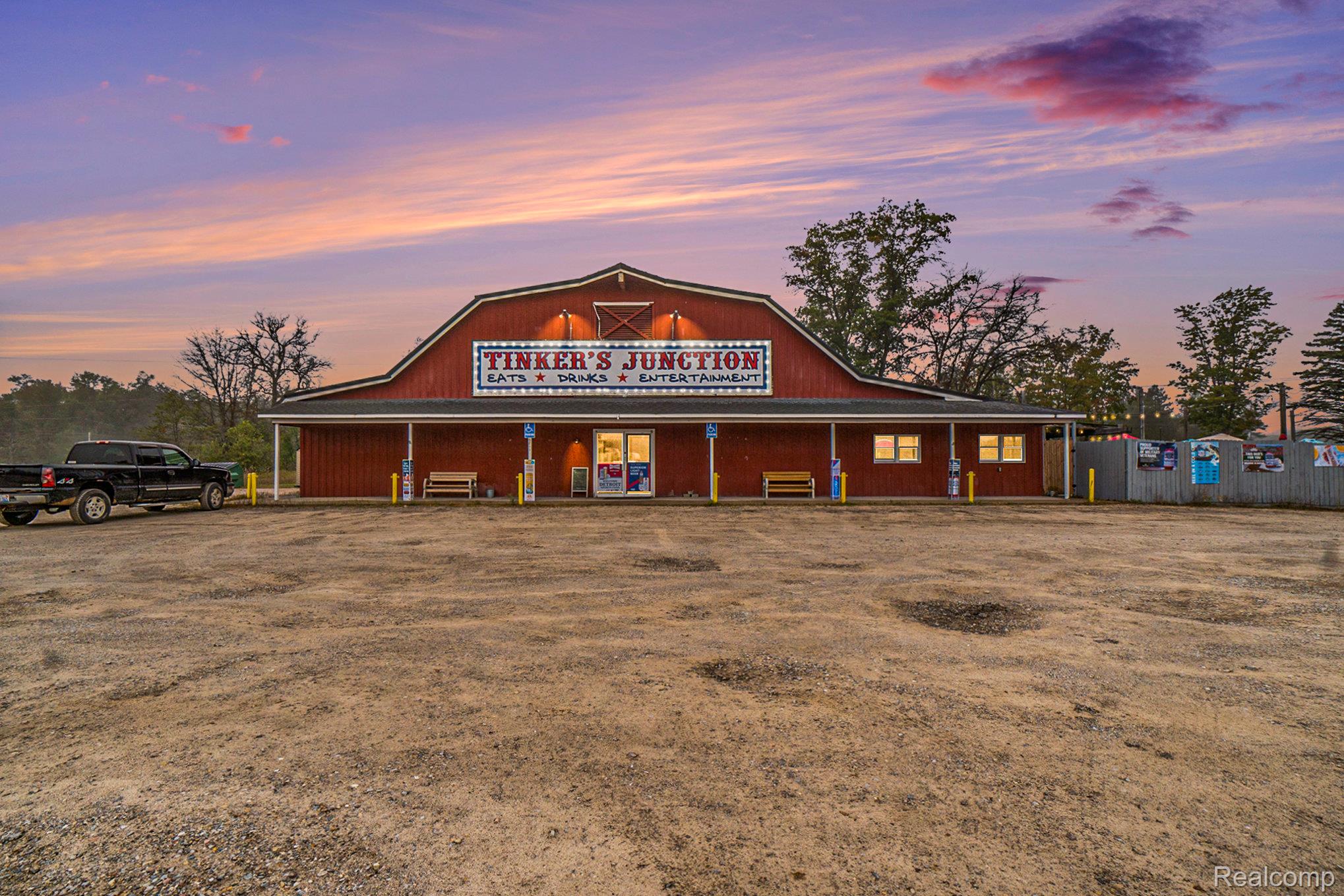 6811 W M 72 Hwy, Grayling, MI 49738