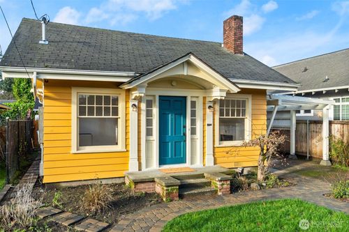 1911 Columbia St Sw, Olympia, WA, 98501-2838 | Card Image