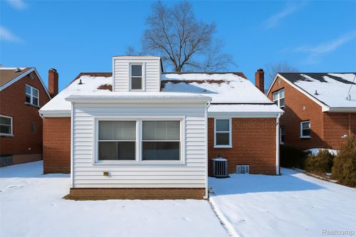 24910 Rockford St, Dearborn, MI, 48124-1339 | Card Image