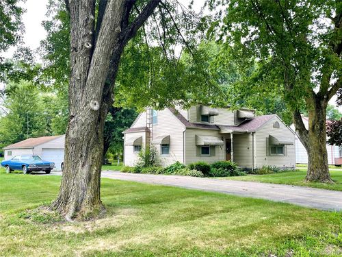 47048 Ayres Ave, Van Buren Township, MI, 48111-1205 | Card Image