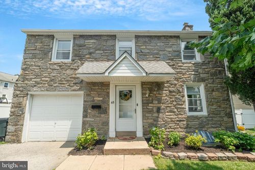 45 W Woodland Ave, SPRINGFIELD, PA, 19064-2325 | Card Image