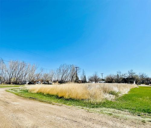 1301 Pennsylvania St, Chinook, MT, 59523 | Card Image