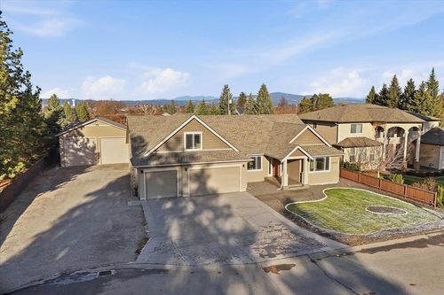 12529 E 14th Ave, Spokane Valley, WA, 99216-2377 | Card Image